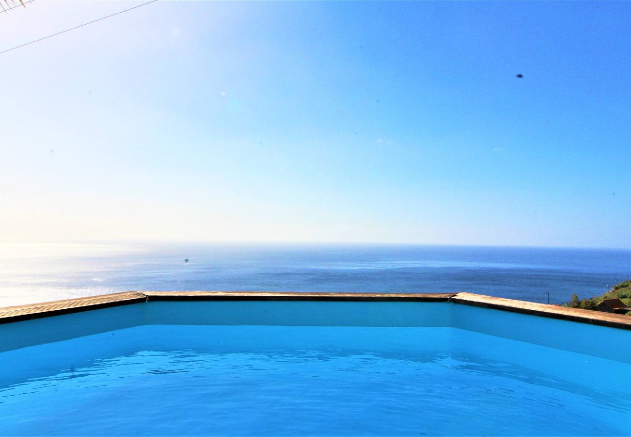 Casa em Arco da Calheta - Farious Villa A