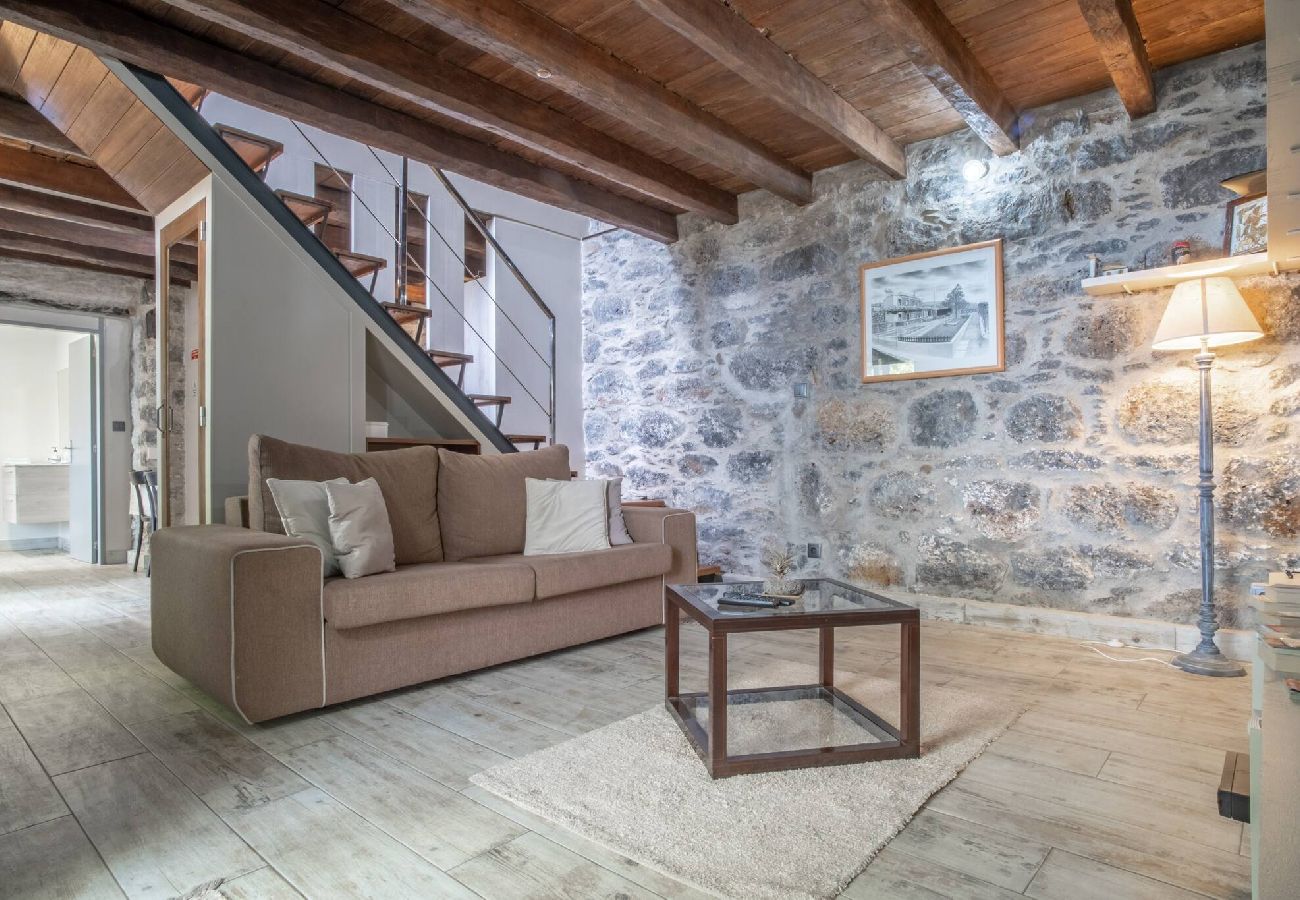 Villa em Santa Cruz - Madeirense Villa in Santa Cruz · Madeirense Villa