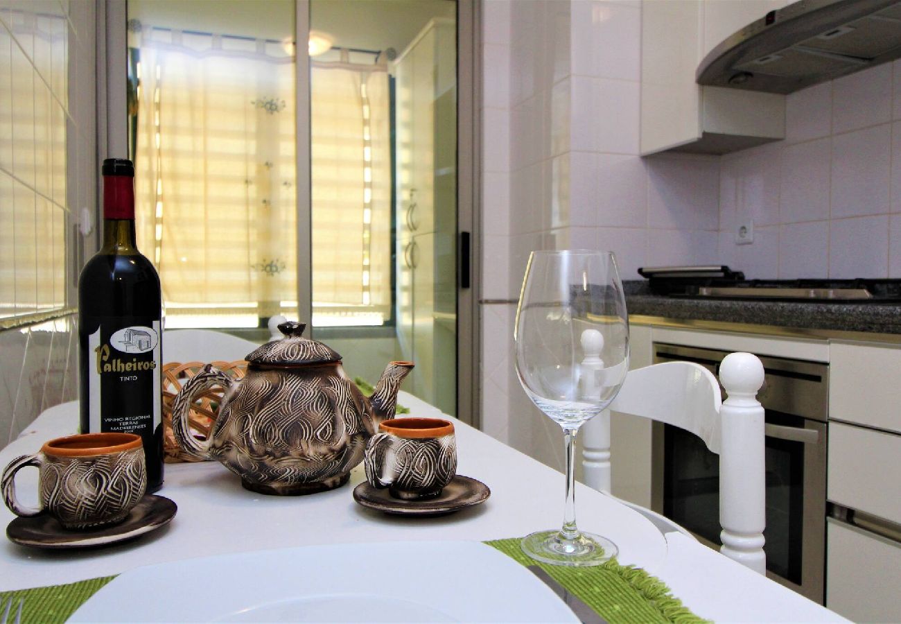 Apartamento em Funchal - Yellow Apartment T1