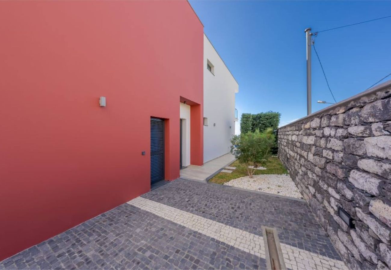 Villa em Ribeira Brava - Celeste Villa