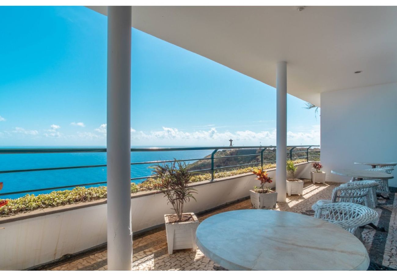 Villa em Caniço - Villa Amelia