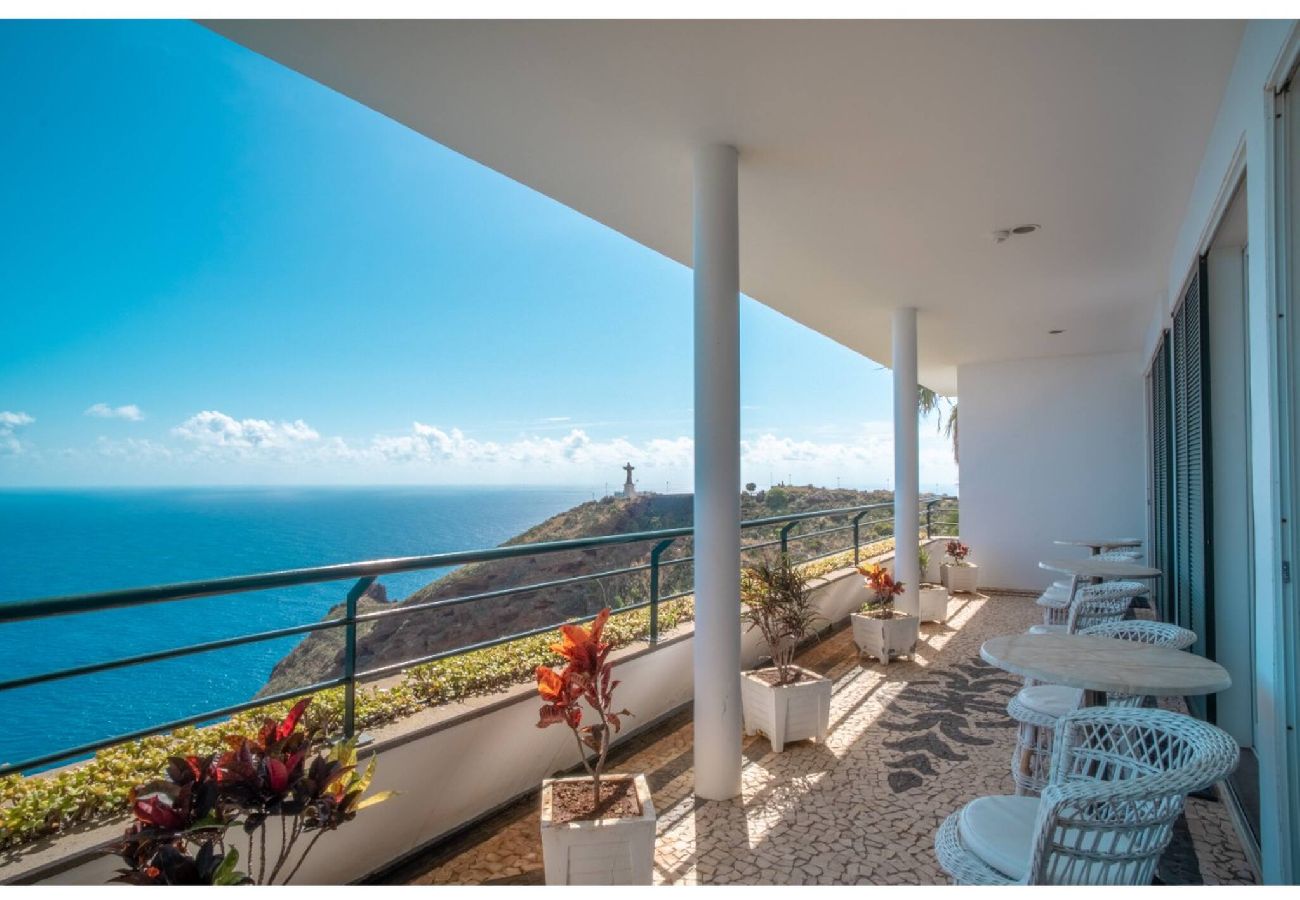 Villa em Caniço - Villa Amelia