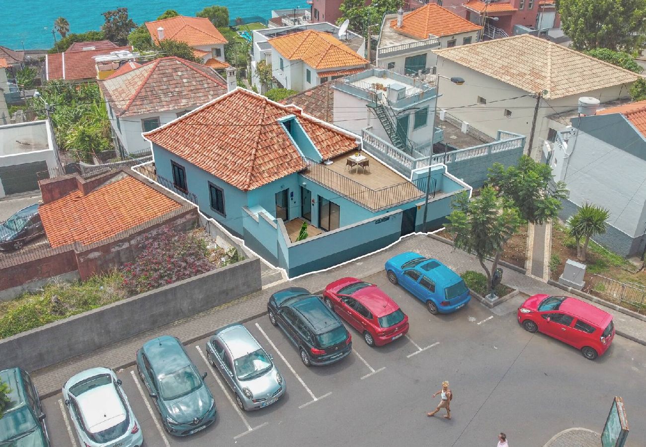 Apartamento em Jardim do Mar - Casa Azul Ouriço