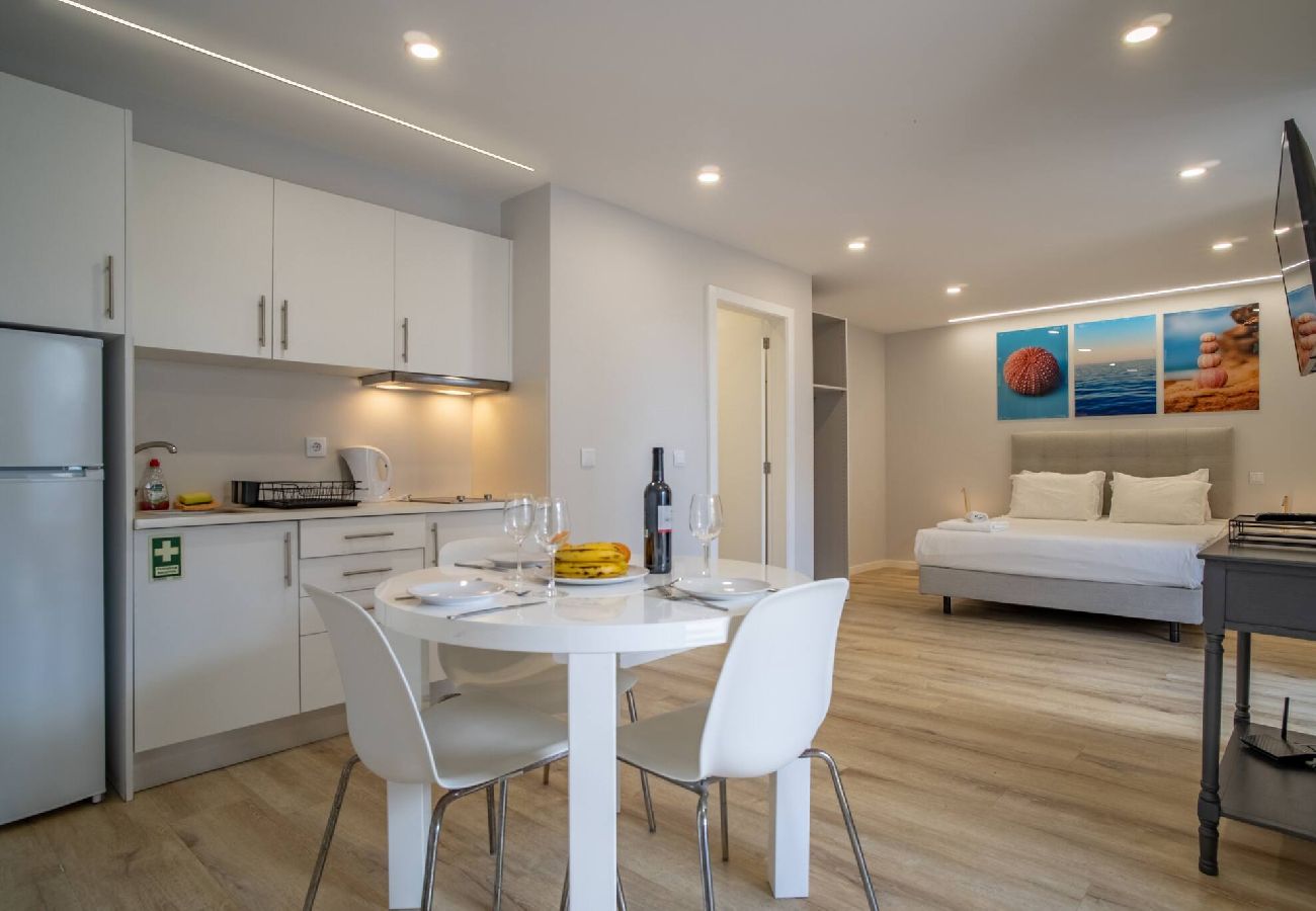 Apartamento em Jardim do Mar - Casa Azul Ouriço