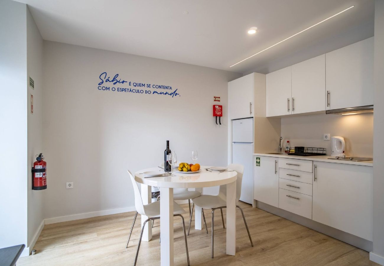 Apartamento em Jardim do Mar - Casa Azul Ouriço