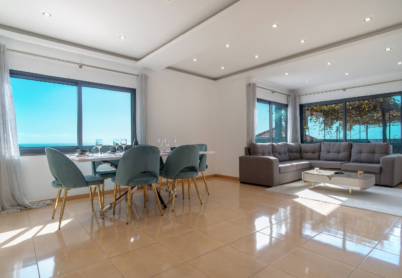 Villa em Câmara de Lobos - Vila Camara  de Lobos Lux Villa