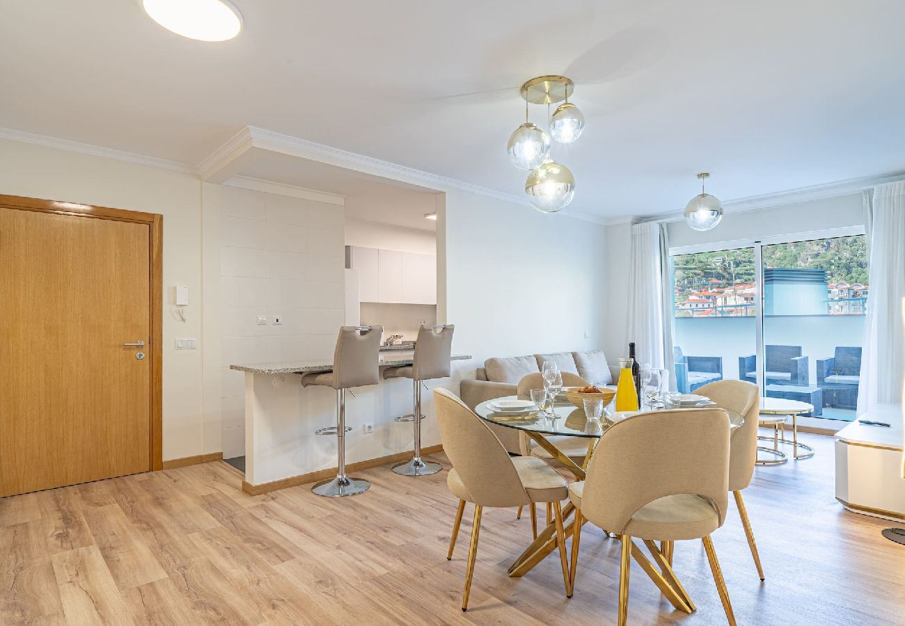 Apartamento em Caniço - Sunflower Apartment