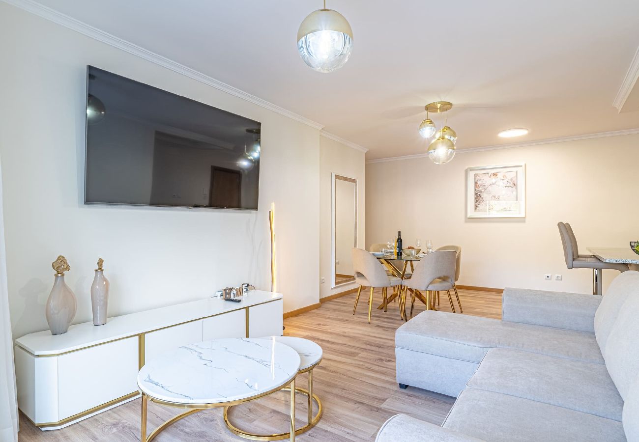 Apartamento em Caniço - Sunflower Apartment