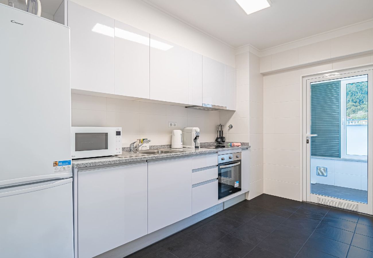 Apartamento em Caniço - Sunflower Apartment