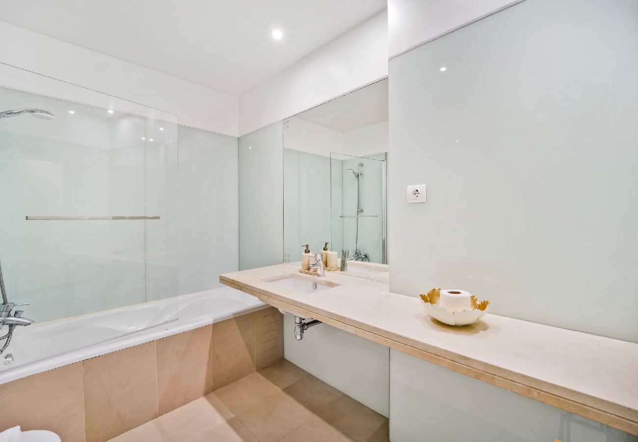 Apartamento em Funchal - La Vie  Apartment CM
