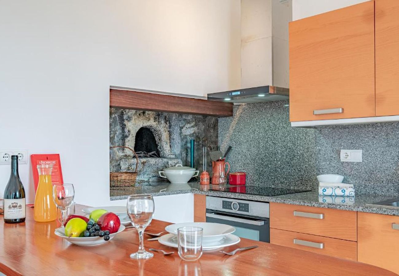 Casa em Arco da Calheta - Quinta Vista Mar  A