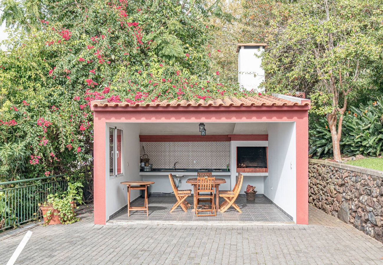 Casa em Arco da Calheta - Quinta vista Mar B