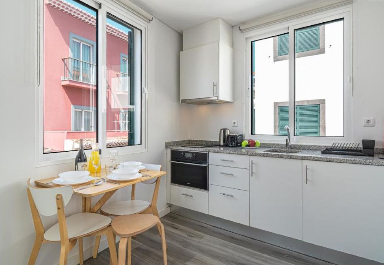 Apartamento em Funchal - Tanoeiros Apartments I