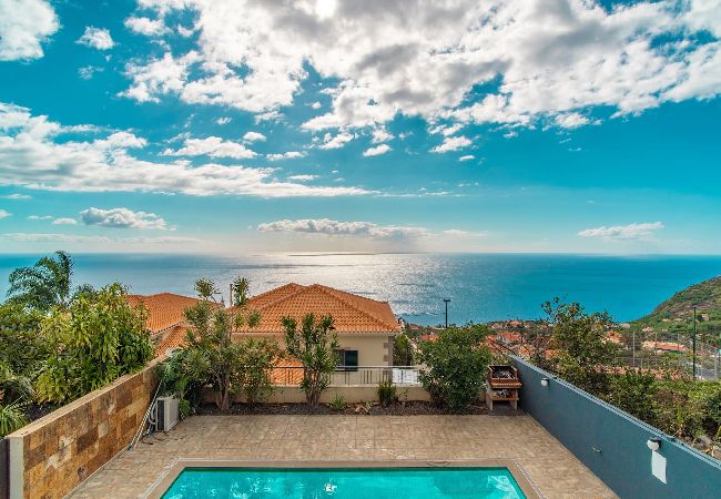 Villa em Arco da Calheta - Vila Violla private  swimming pool