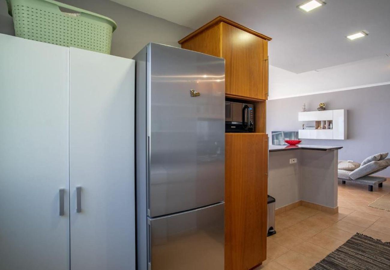 Apartamento em Paúl do Mar - Front beach Apartment Paul Mar 9