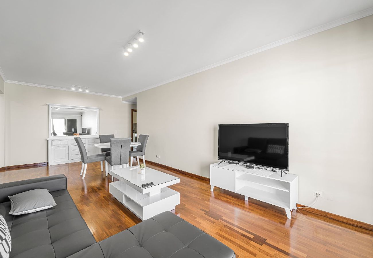 Apartamento em Funchal - Tulipa Apartment Prime Location