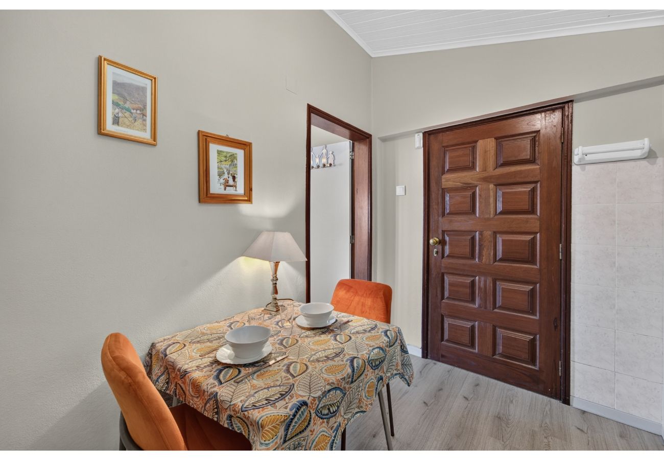 Apartamento em Funchal - Sao Goncalo View Studio