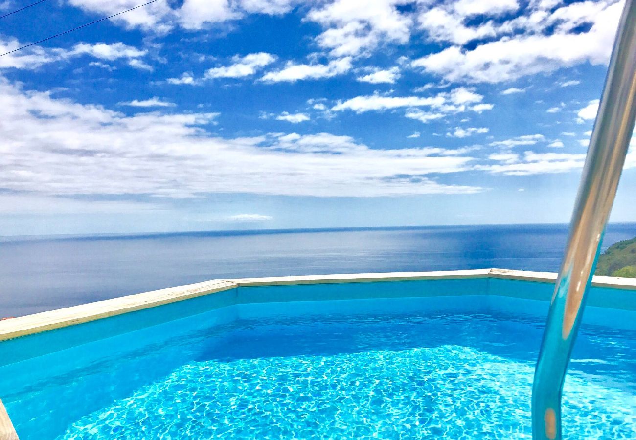 House in Arco da Calheta - Farious Villa A