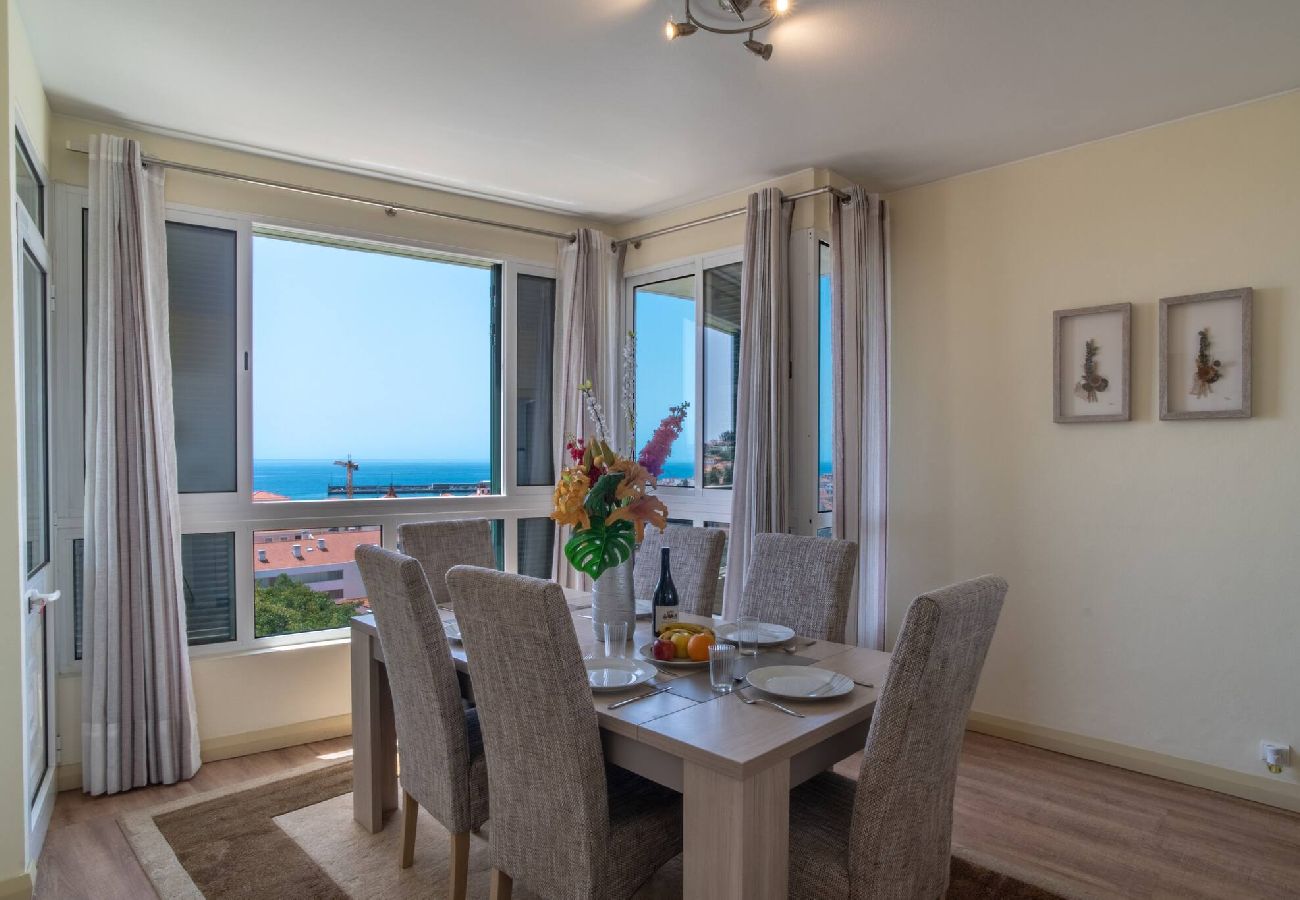 Apartment in Funchal - T3 Apartment Elias Garcia