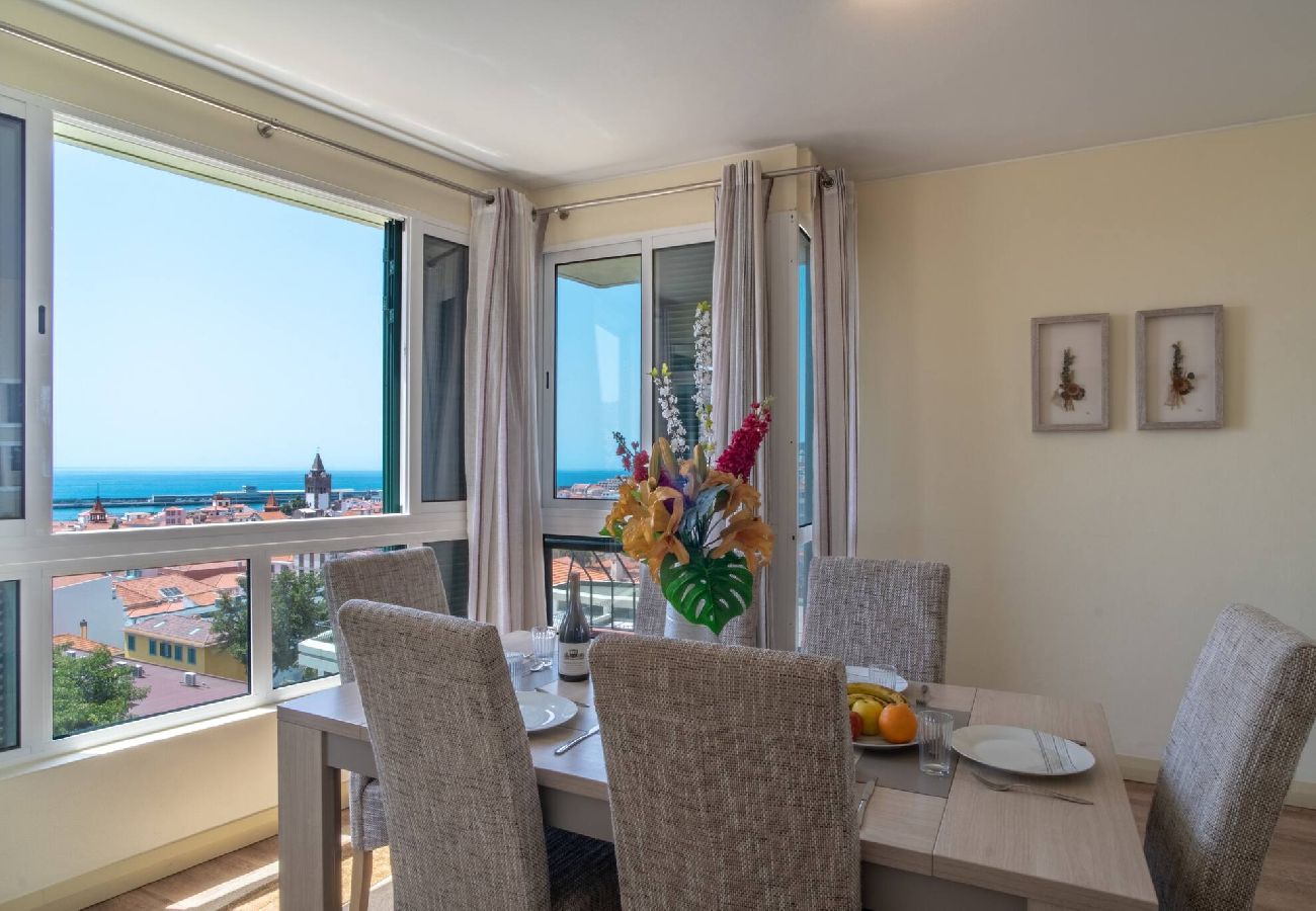 Apartment in Funchal - T3 Apartment Elias Garcia