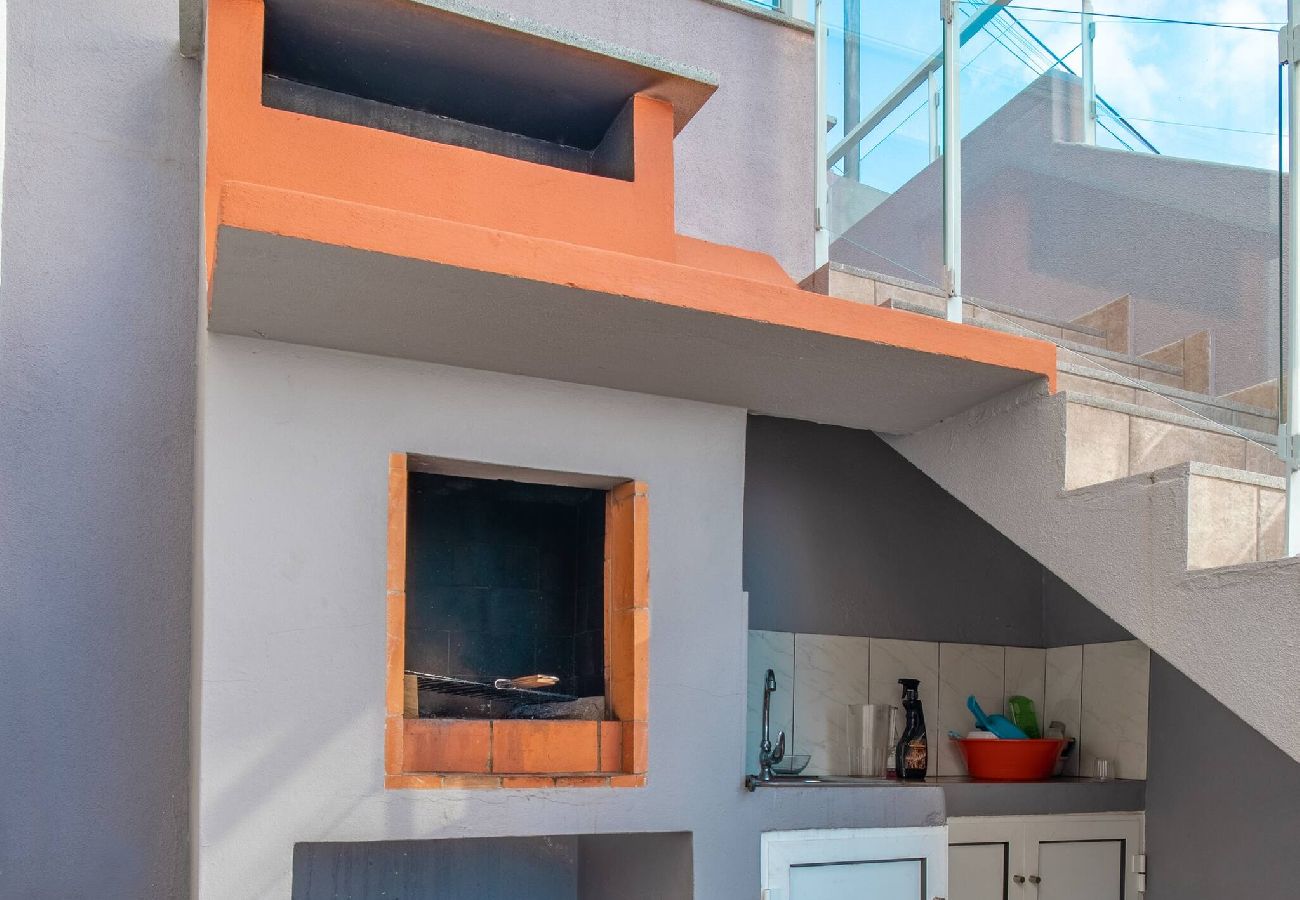Villa in Arco da Calheta - Villa Casanova