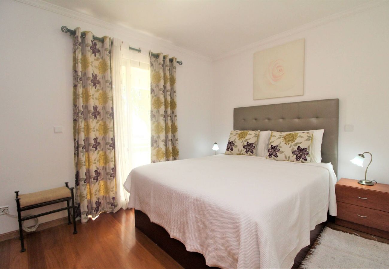 Apartment in Funchal - Yellow Apartment T1
