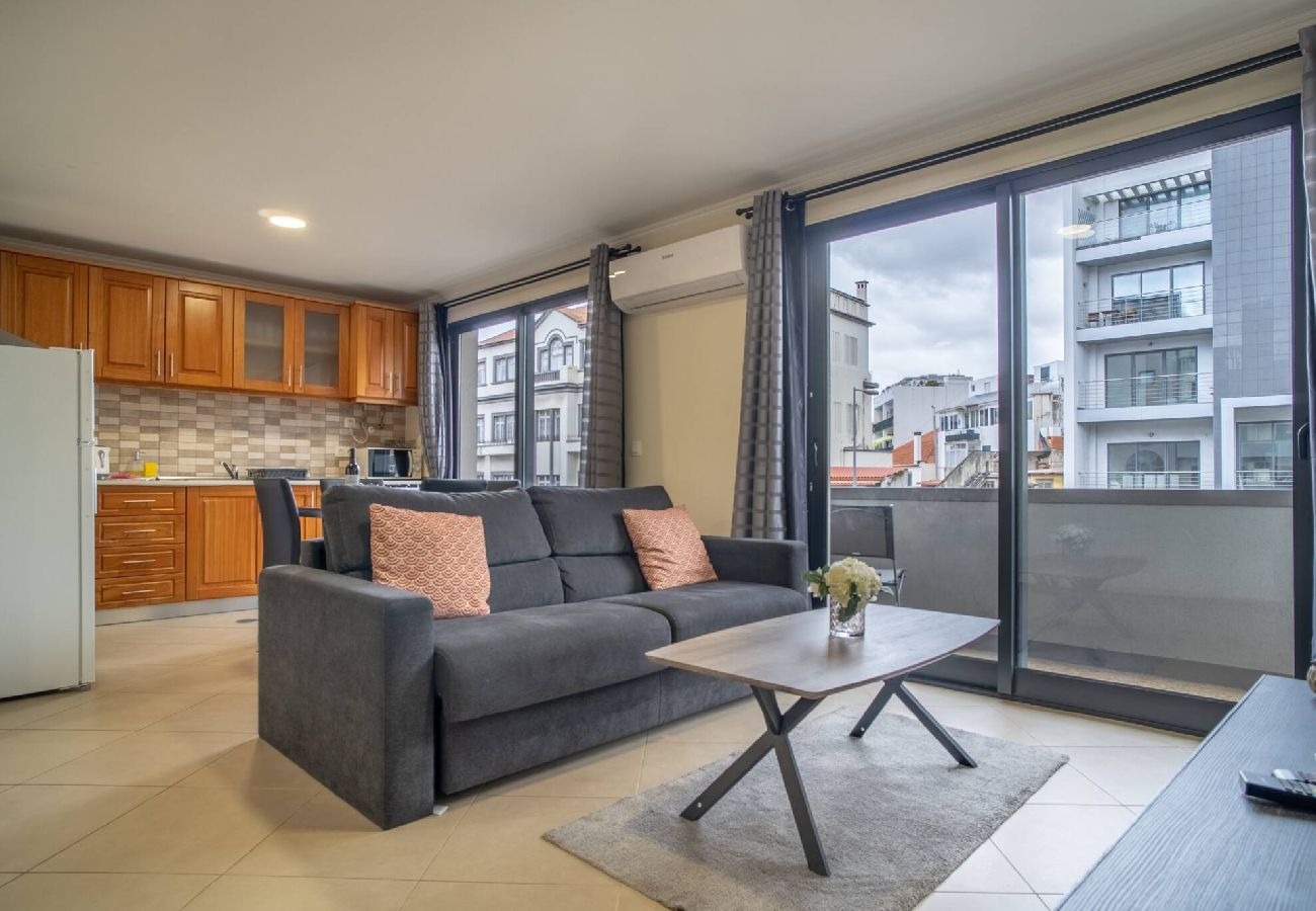 Apartment in Funchal - Vista Vieira II