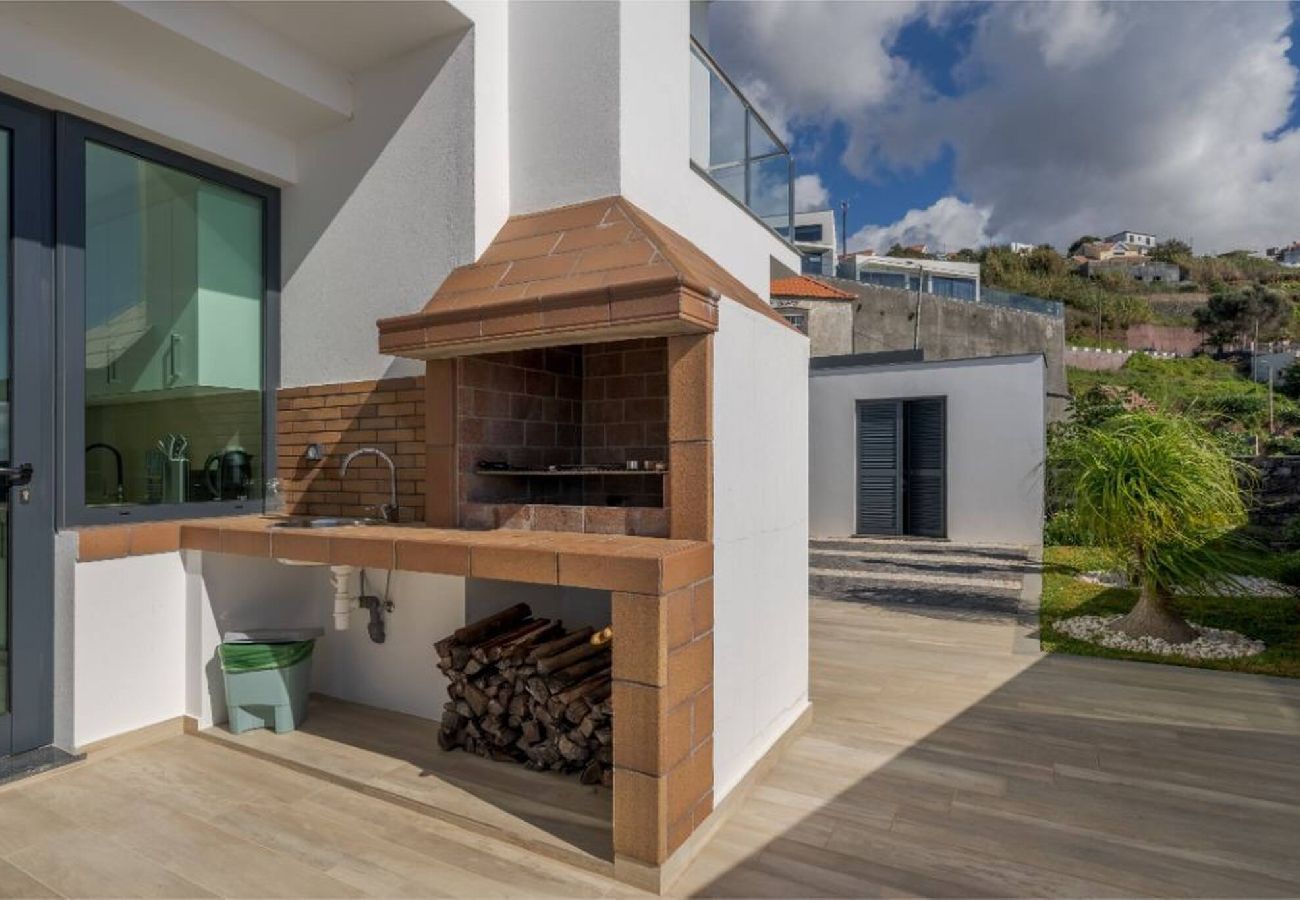 Villa in Ribeira Brava - Celeste Villa