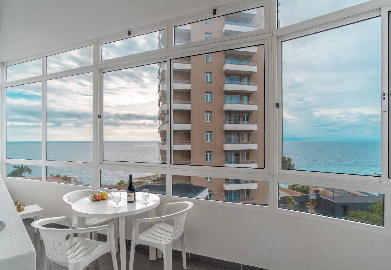 Apartment in Funchal - Duas Torres View Apartment