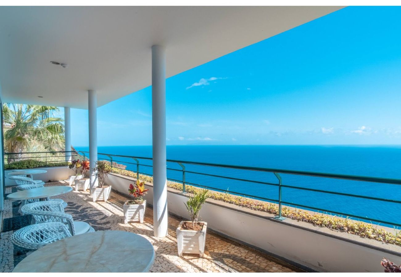 Villa in Caniço - Villa Amelia