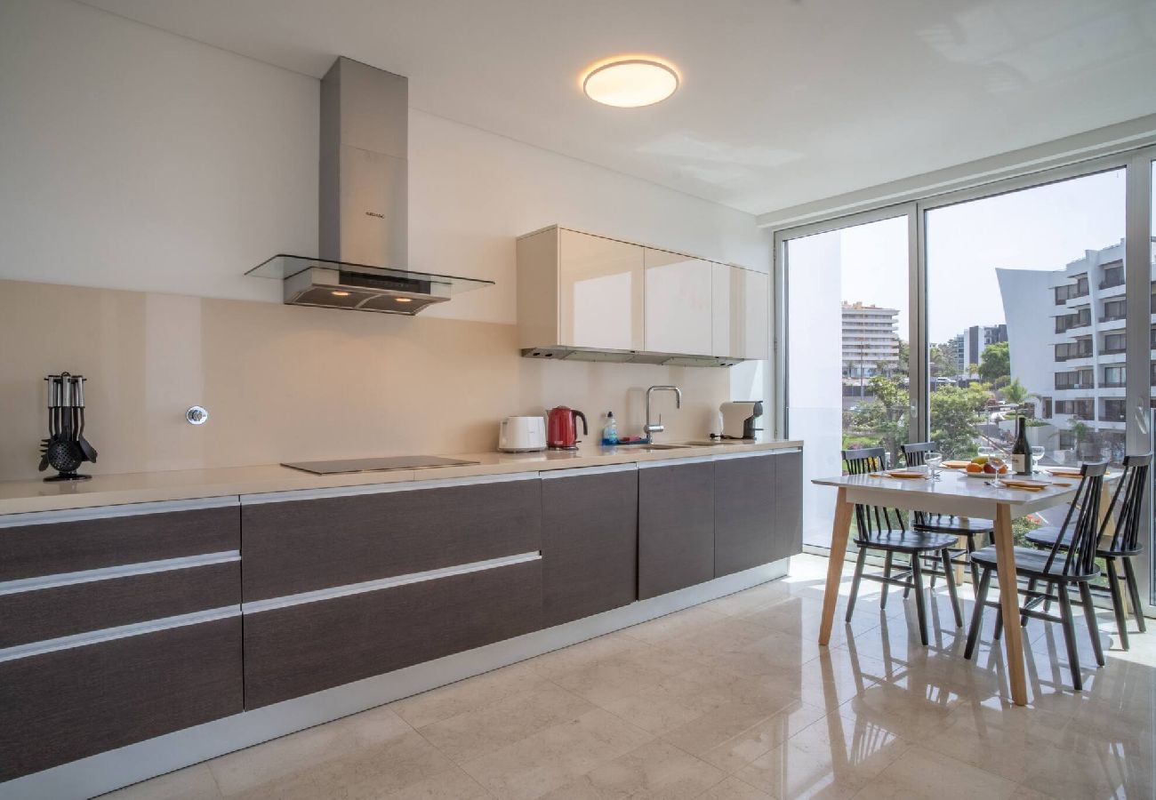 Apartment in Funchal - Madeira Palace Apartments CF