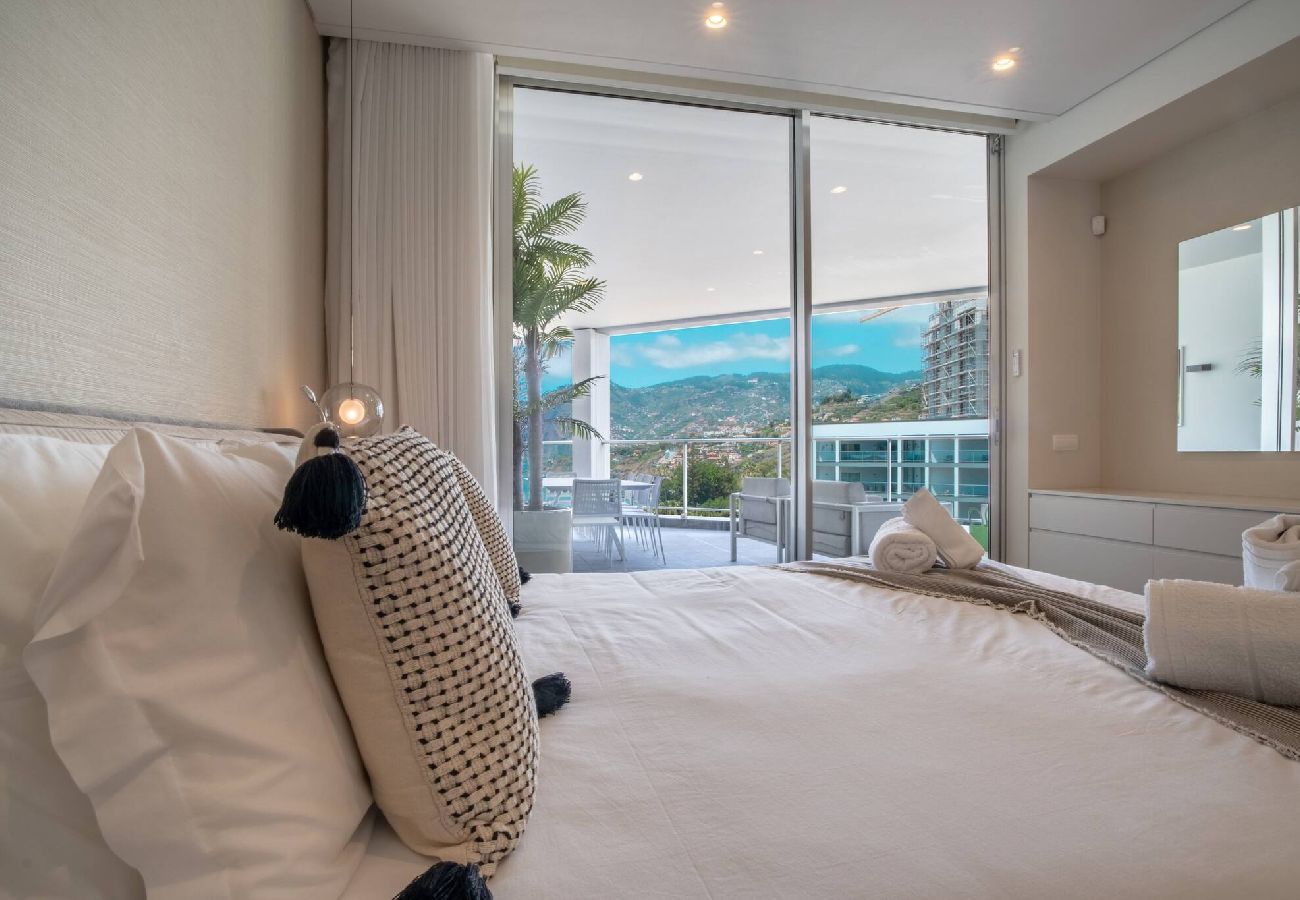House in Funchal - The Stylish  Apartment Madeira Palace CC