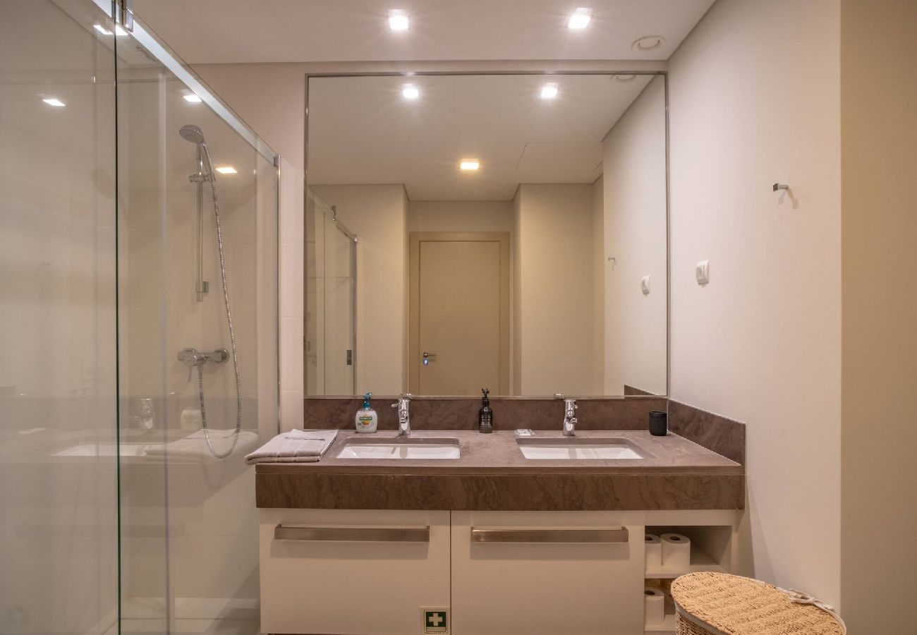 House in Funchal - The Stylish  Apartment Madeira Palace CC