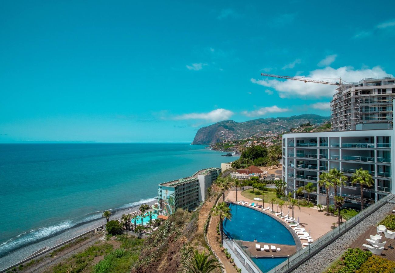 House in Funchal - The Stylish  Apartment Madeira Palace CC