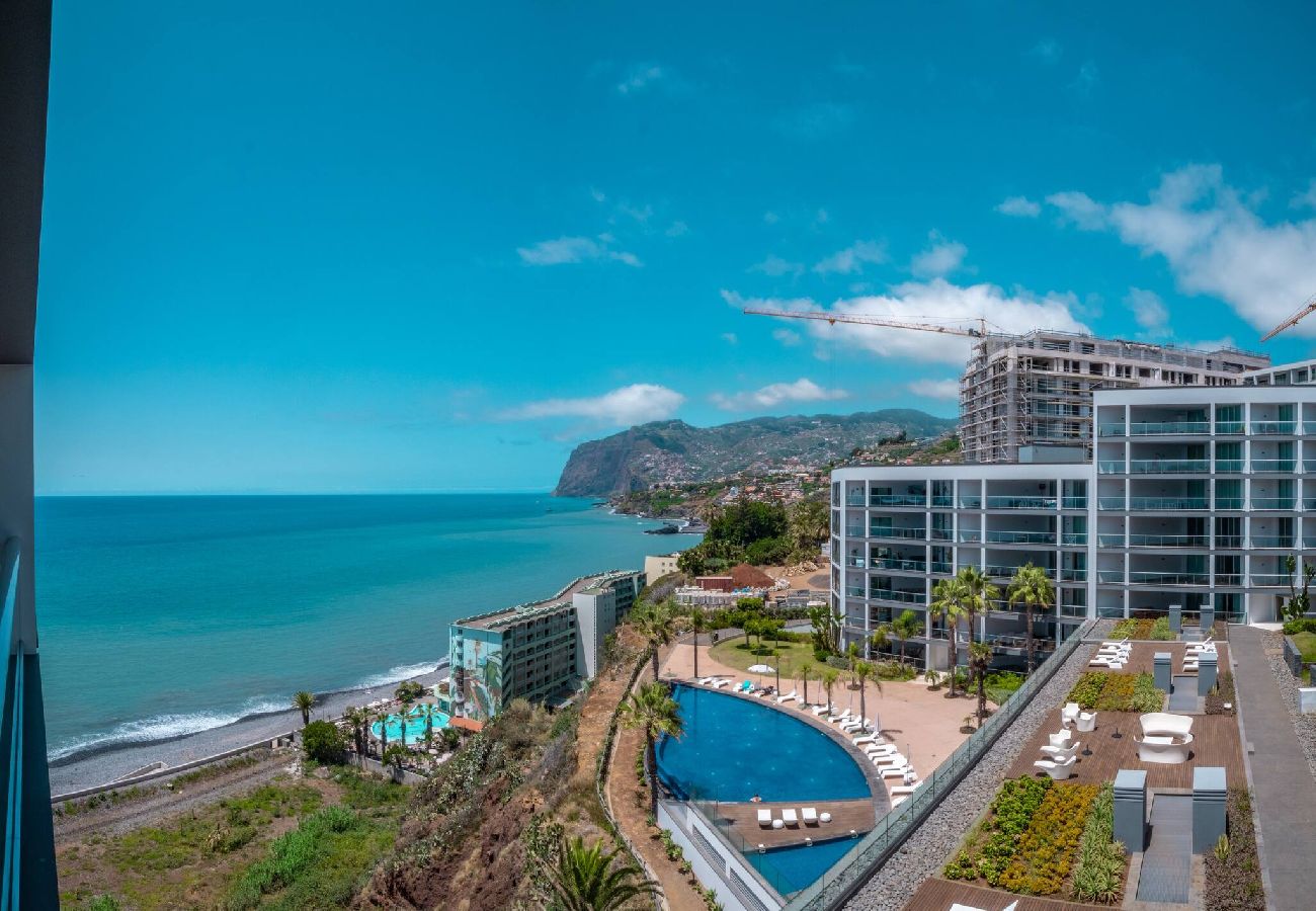 House in Funchal - The Stylish  Apartment Madeira Palace CC