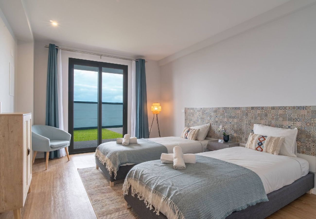 Villa in Gaula - Isaq Villa in Santa Cruz