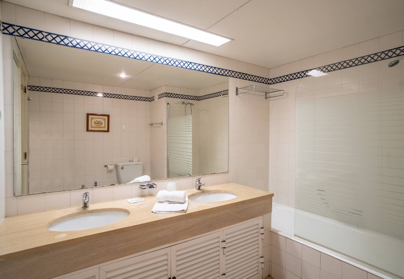 Apartment in Funchal - 607 · Promenade Apart. Praia Formosa