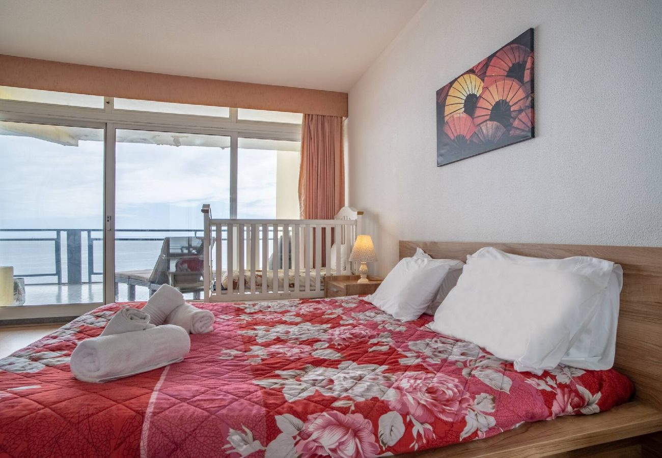 Apartment in Funchal - 607 · Promenade Apart. Praia Formosa