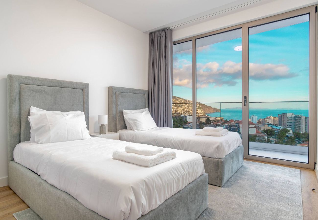 Apartment in Funchal - The Place
