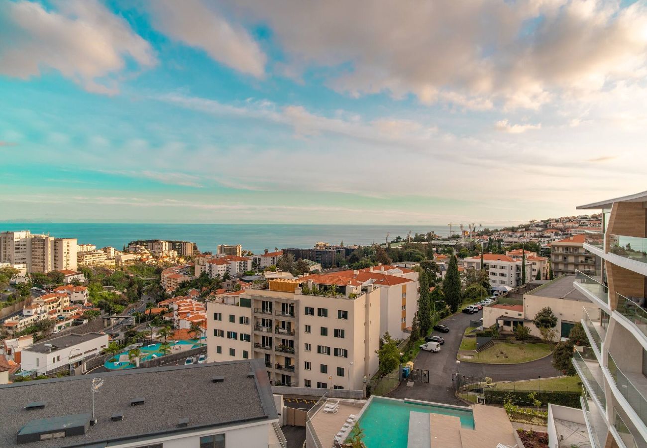 Apartment in Funchal - The Place
