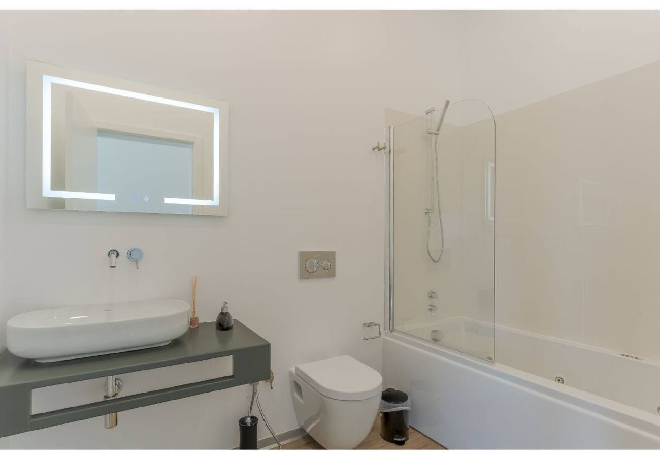 House in Ponta do Sol - The pool house in Ponta de Sol · The pool house in
