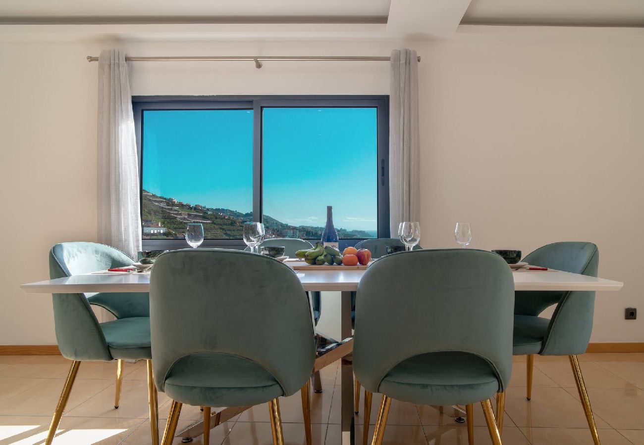 Villa in Câmara de Lobos - Vila Camara  de Lobos Lux Villa