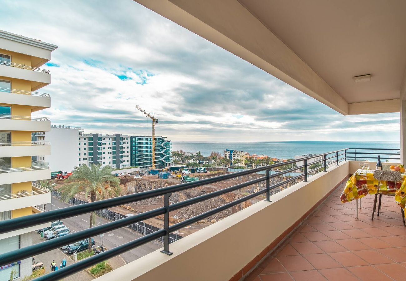 Apartment in Funchal - Monumental Palace