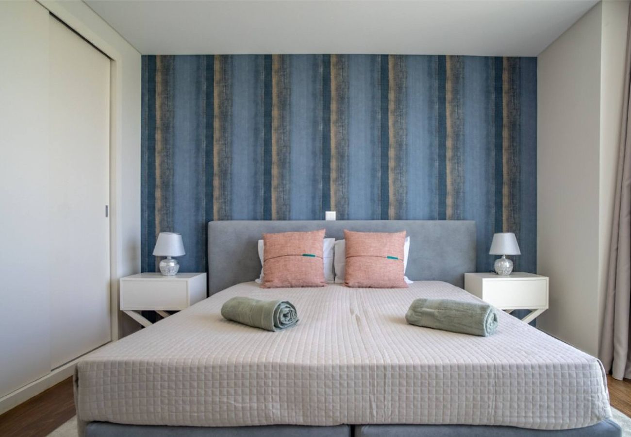 Apartment in Funchal - Freemont Apartment L a Vie  Funchal