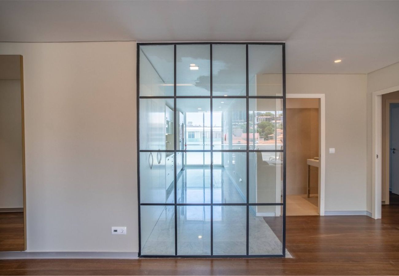 Apartment in Funchal - Freemont Apartment L a Vie  Funchal