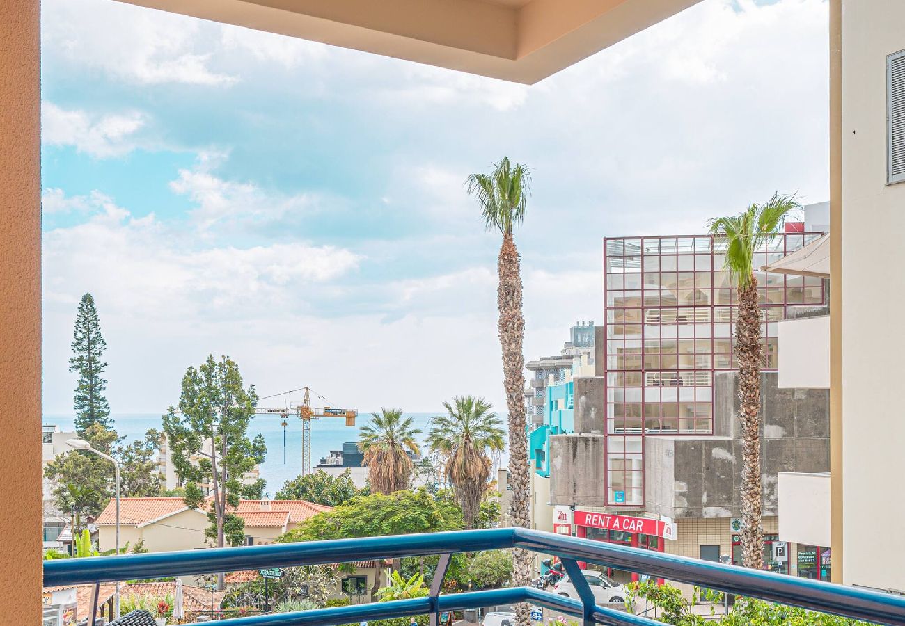 Apartment in Funchal - Lido Costa do Sol Prime