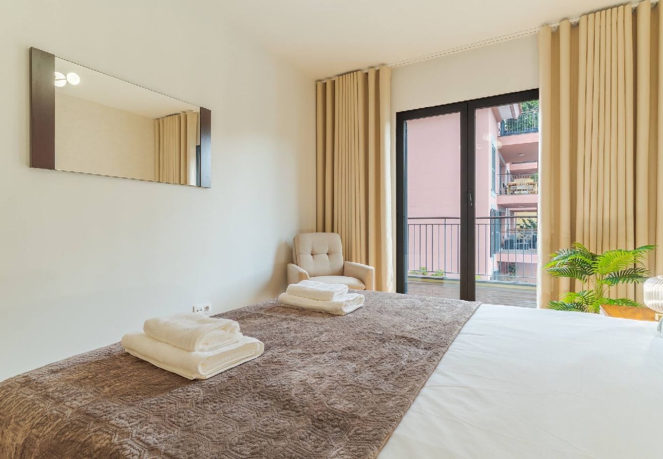 Apartment in Funchal - Living BX Apartm. in City Center