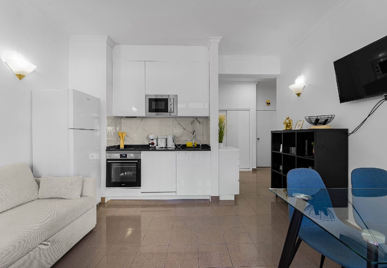 Apartment in Funchal - Sofy Residence Apartment