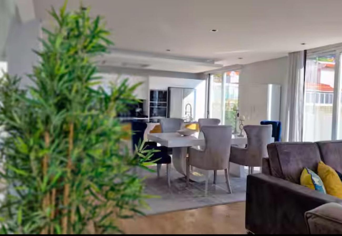 Villa in Funchal - Villa Paradise Palms