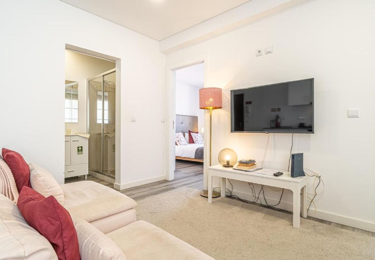 Apartment in Funchal - Tanoeiros Apartments T2
